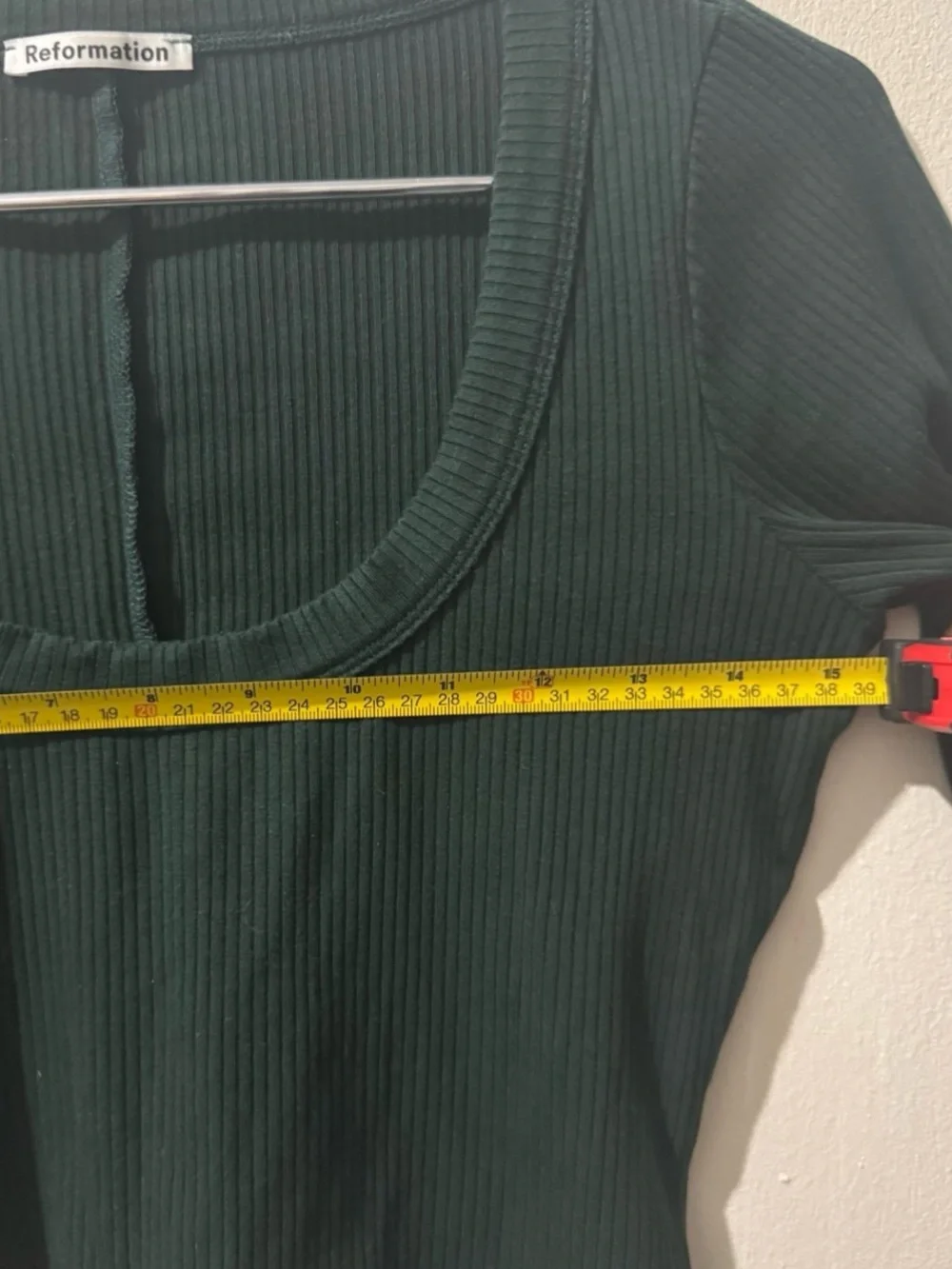 Reformation Paige Rib Knit Crop Top size Medium